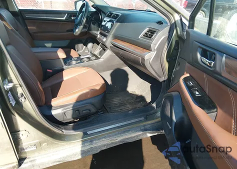 2017 Subaru Outback 2.5I Touring из США, поврежденный, VIN 4S4BSATC5H3407736